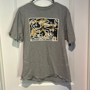 Worn once bape & keith Haring collab tee size XL fits like a large